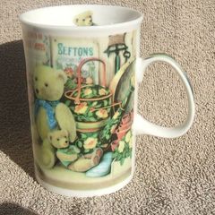 A nicely made teddy bears fine bone china mug by Wilscombe