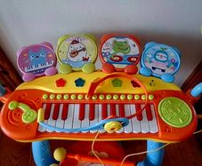Keyboard & Drum set