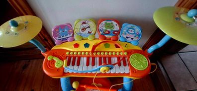 Keyboard & Drum set