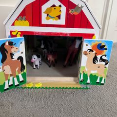 Melissa & Doug Latches Barn