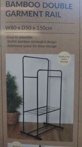 Clothes rail