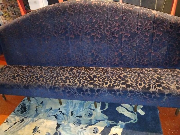 Dinning couch