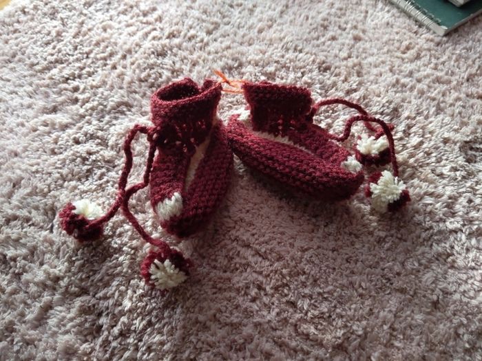 Baby woolen boots