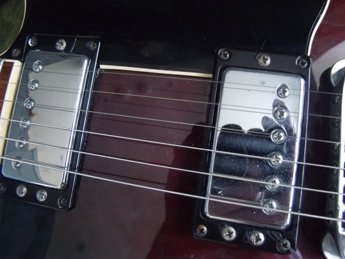 Yamaha SA 800 semi - acoustic "335" type guitar - Made in 1986