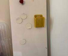 Magnet board