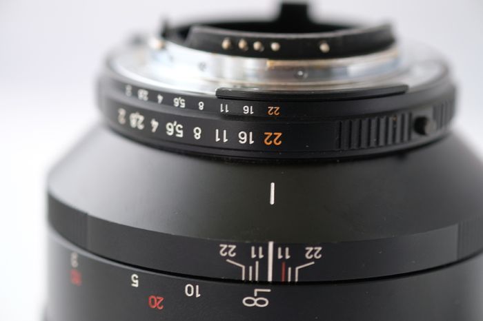 Carl Zeiss Apo Sonnar T 135mm f2 ZF.2 for Nikon F