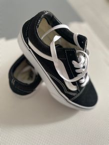 Vans Old Skool Platform trainers in black