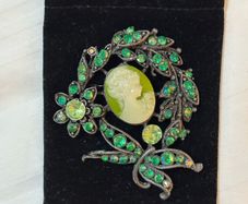 Brooch - Vintage Cameo and Crystal