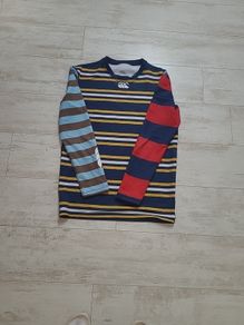 Under Armour top. 2xlarge.
