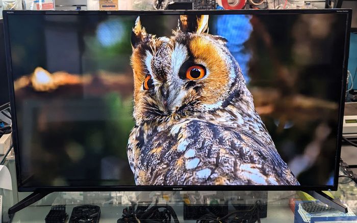 Sharp 42CI2IA 42" Full HD LED Android TV Refurbished