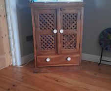 Solid wood cabinet