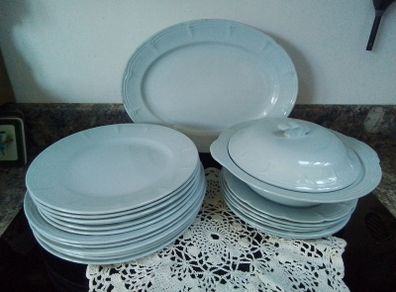 Twenty Piece Dinner Set