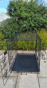 Dog crate
