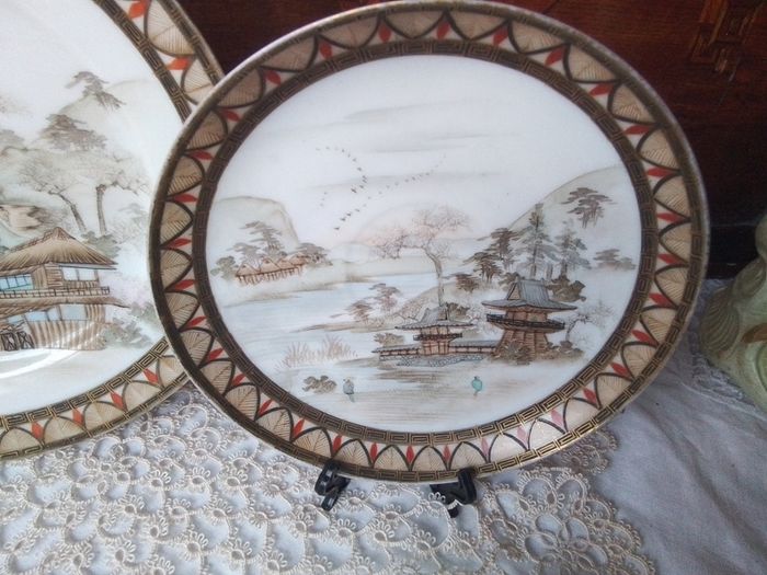 Eastern Display Plates