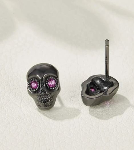 Rhinestone Detail Skull Design Stud Earrings