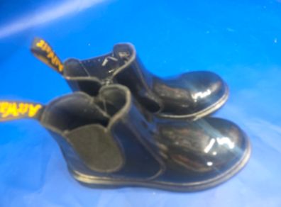 dr martens size 2