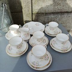 Vintage Royal Tara Teaset