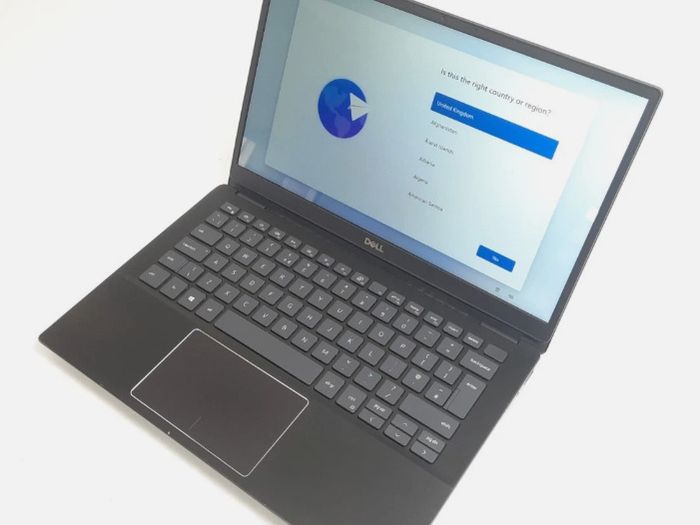 Dell Vostro 5391 13.3" Laptop i5-10210U 8GB RAM 256GB SSD Windows 11 Pro
