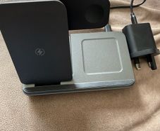 iphone charging stand