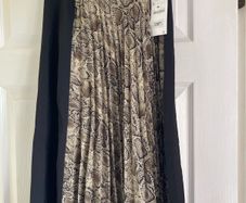 Zara Midi Skirt, New, perfect present