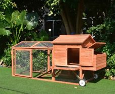 Large Chicken Coop 6-9 Birds With Wheely