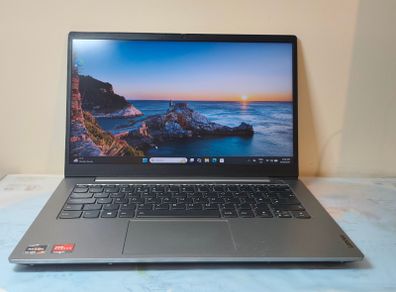 Lenovo ThinkBook 14 G2  AMD Ryzen 7 | 16GB RAM | 256GB SSD | Windows 11 | Office 2021