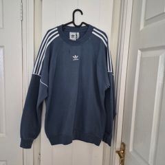 Adidas Sweatshirt
