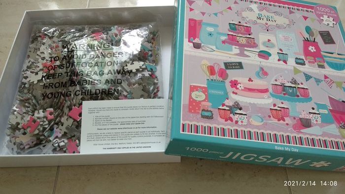 1000 piece Jigsaw Puzzle