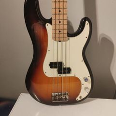 bass guitar  fender precision bass