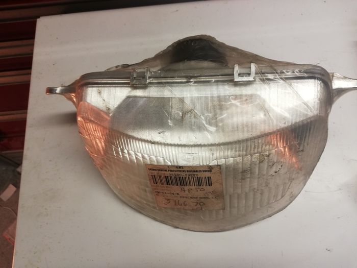 Suzuki AP50 Headlight