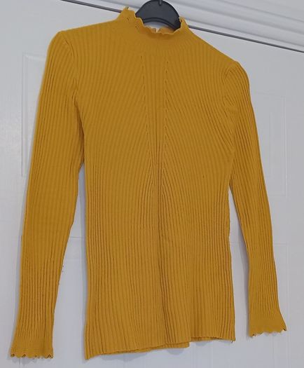 Soft Jumper Small