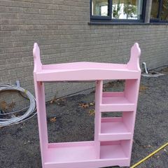 childs shelving unit