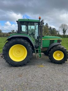 John Deere 6610