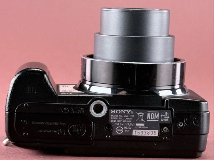 Sony Cyber-shot Dsc-h10 Digital Camera