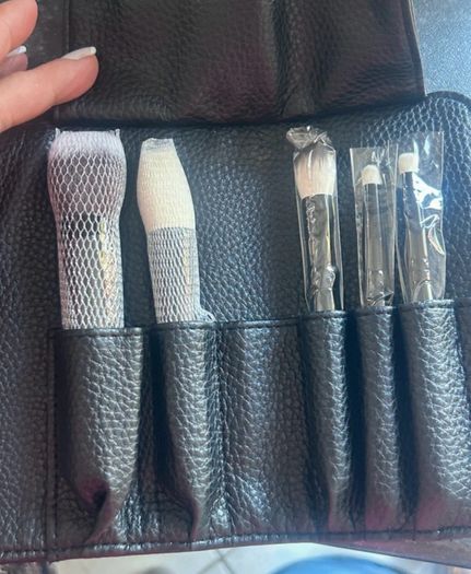 Ayu makeup brush travel set new