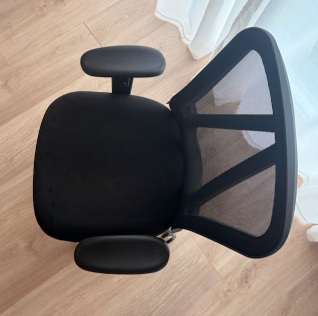 Ergonomic Mesh Office Chair "mfavour"