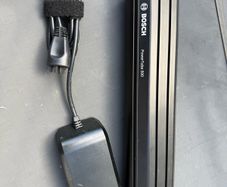 Bosch PowerTube 500 electric bike battery and charger
