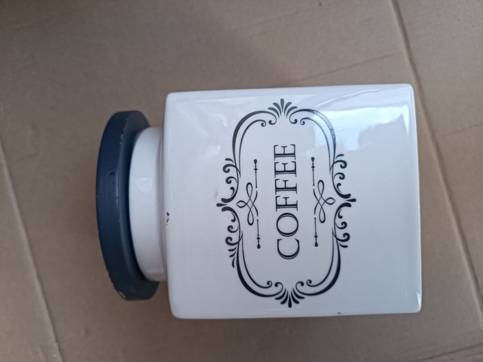 Coffee holder
