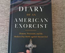 Diary of an American Exorcist by Stephen J Rossetti hardback in very good condition with FREE STANDARD POSTAGE INCLUDED