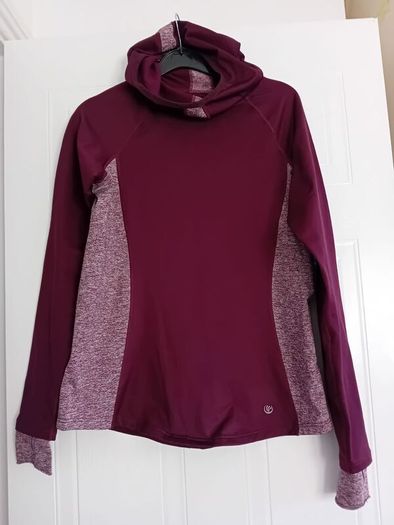 Ladies Hoodie Size Small