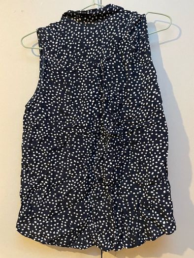 Bundle of Women Tops (8)