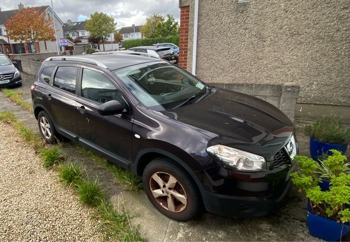 2010 Nissan Qashqai +2