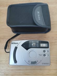 Nikon EF400 SV 28mm with case
