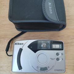 Nikon EF400 SV 28mm with case