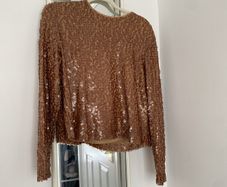 Gallery sequin top new with tags