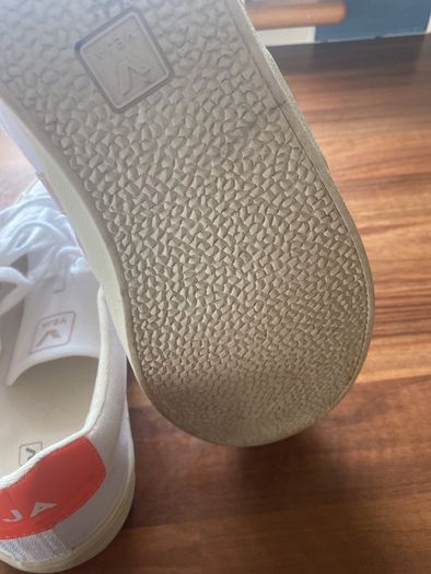 Veja womens