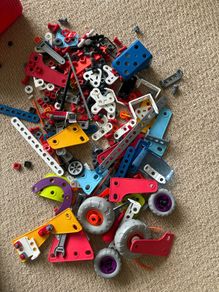 k'nex building model