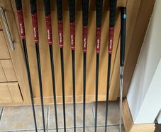 Set of Seniors Golf Clubs