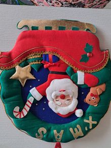 Christmas wall hangers