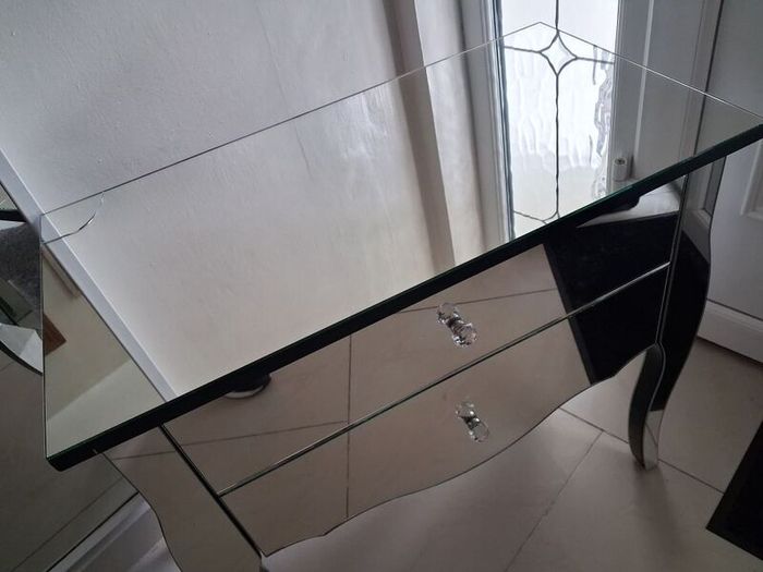 mirrored table